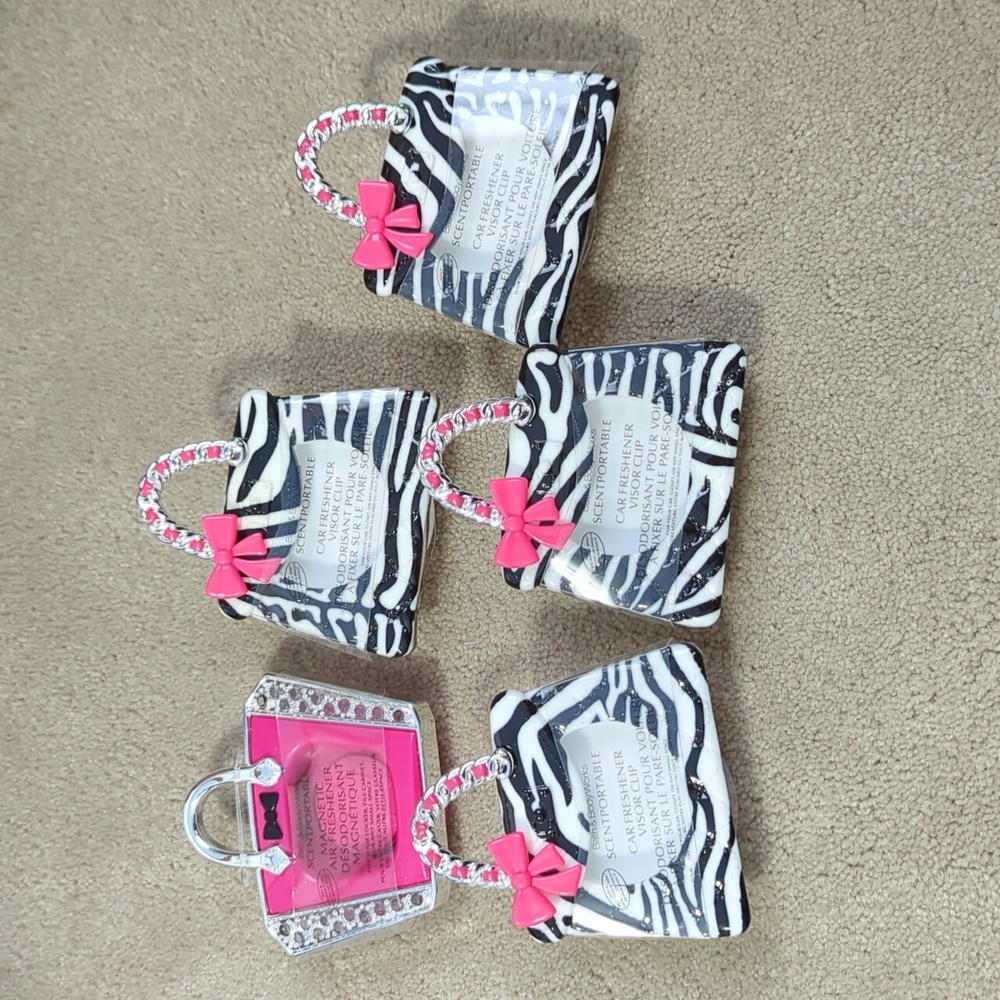 Bath and Body Works scent holders brand new